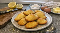 Madeleines au citron bien moelleuses : la méthode simple pour obtenir une belle bosse