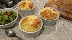 Soufflé au fromage bien gonflé : la méthode simple qui marche à tous les coups