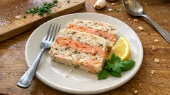 Terrine aux deux poissons (saumon et cabillaud) : l’entrée froide qui se prépare la veille